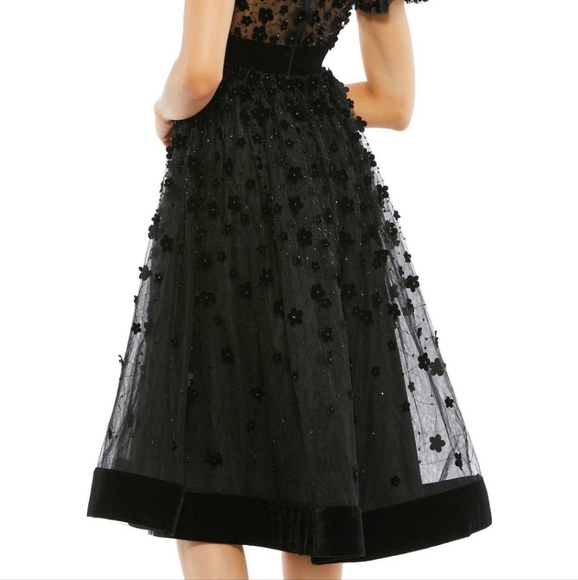 Mac Duggal Floral Applique Cocktail Midi Dress - Picture 4 of 16